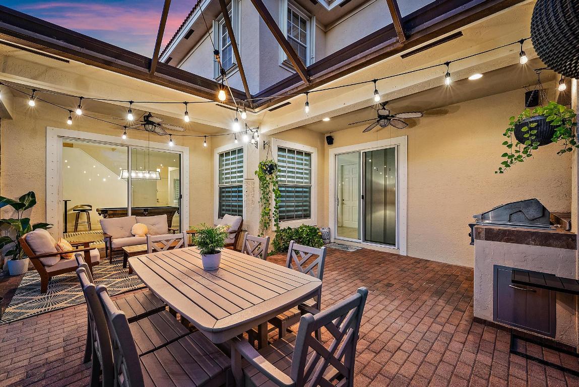 114 Via Santa Cruz Jupiter, FL 33458