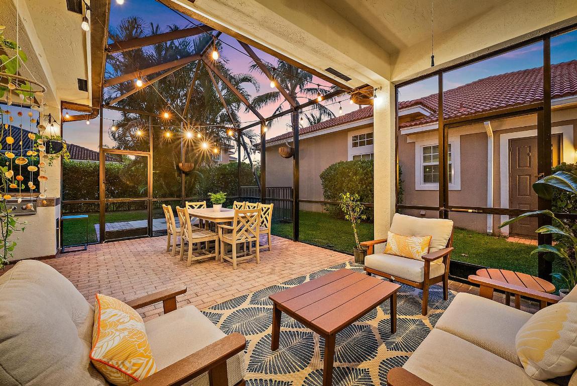 114 Via Santa Cruz Jupiter, FL 33458