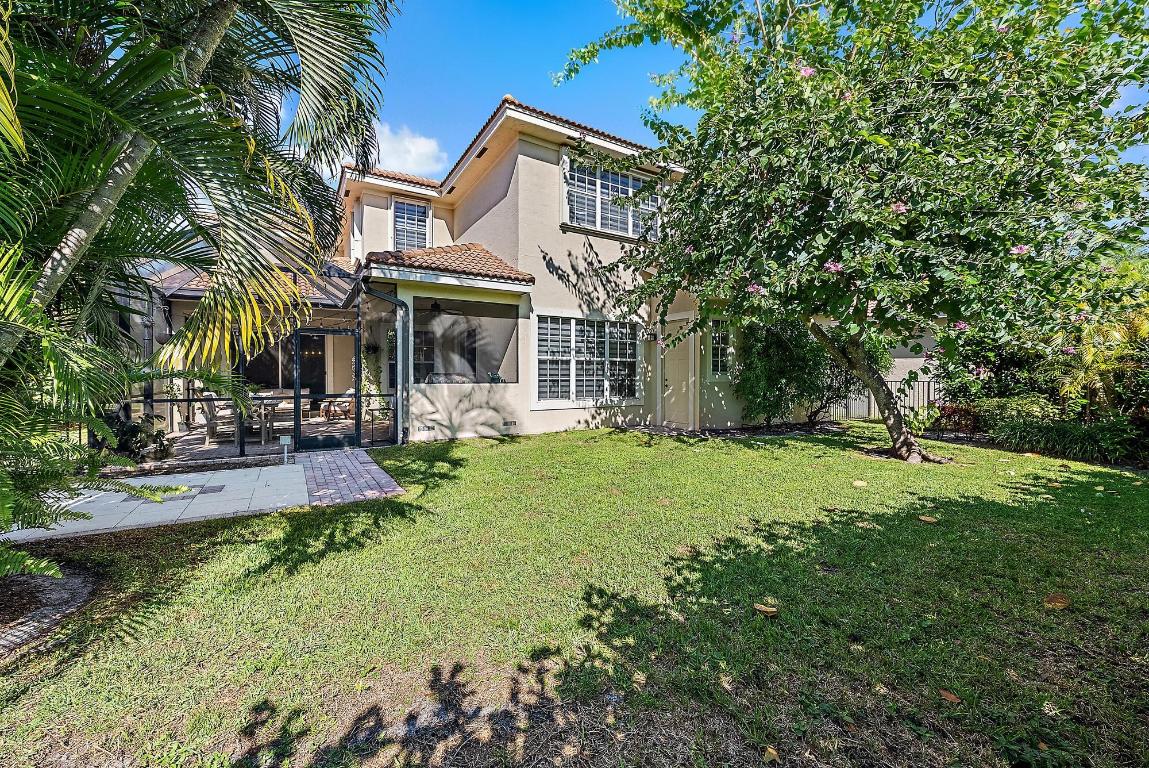 114 Via Santa Cruz Jupiter, FL 33458