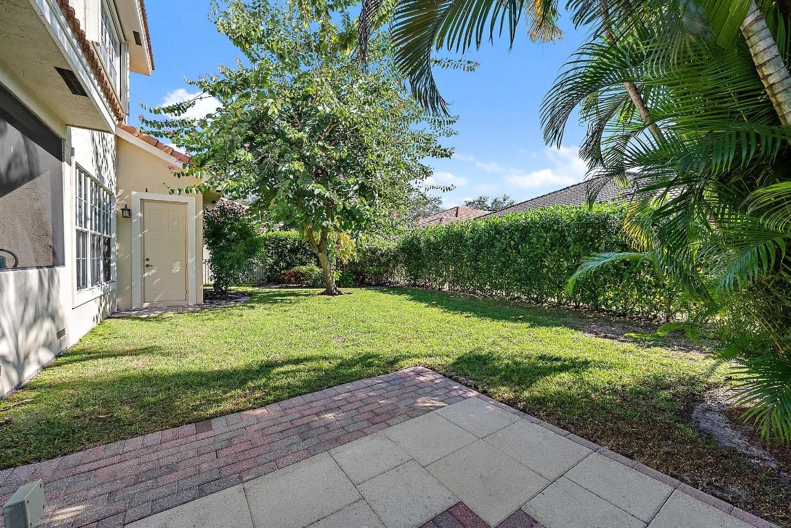 114 Via Santa Cruz Jupiter, FL 33458