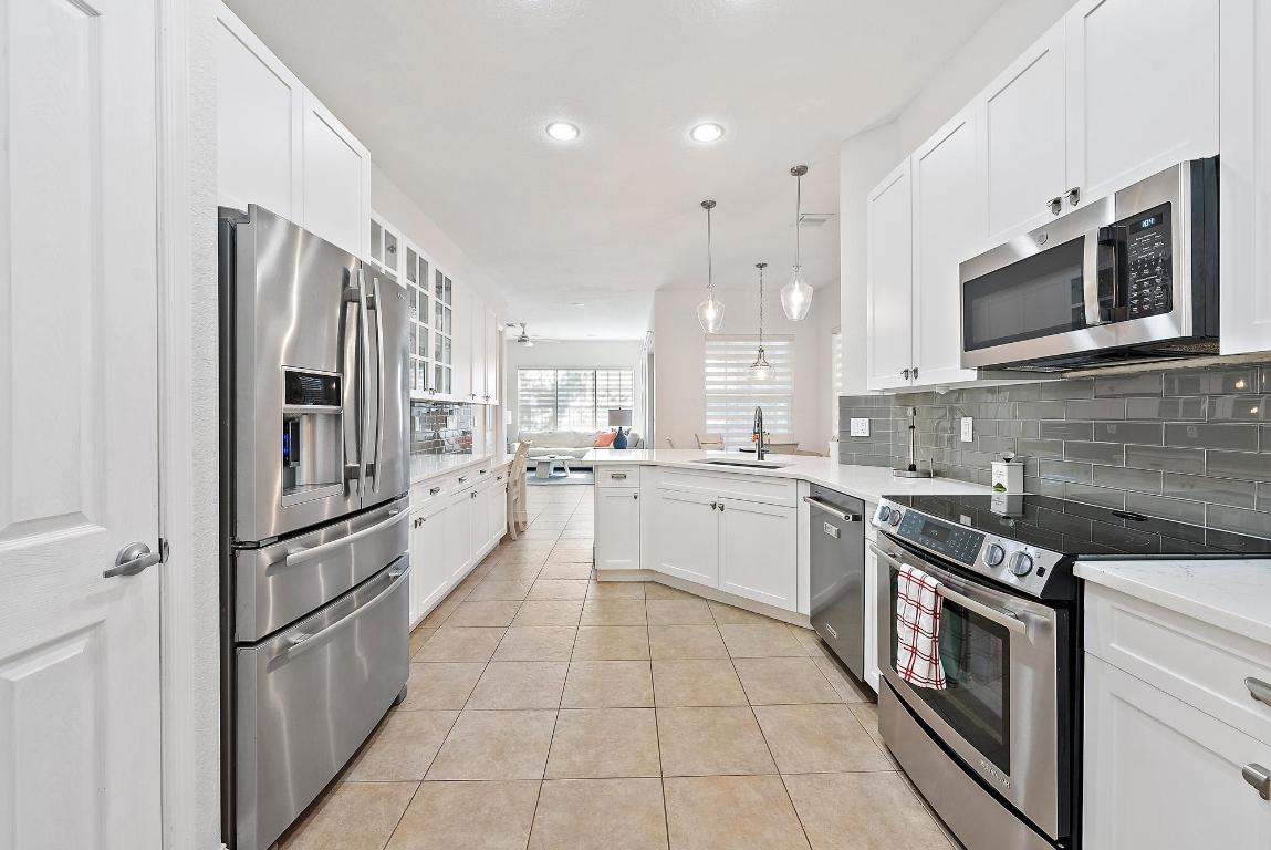 114 Via Santa Cruz Jupiter, FL 33458