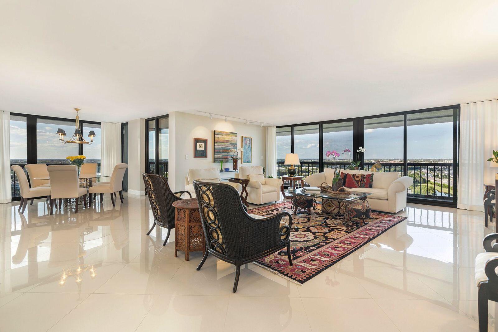 2480 Presidential Way #1901