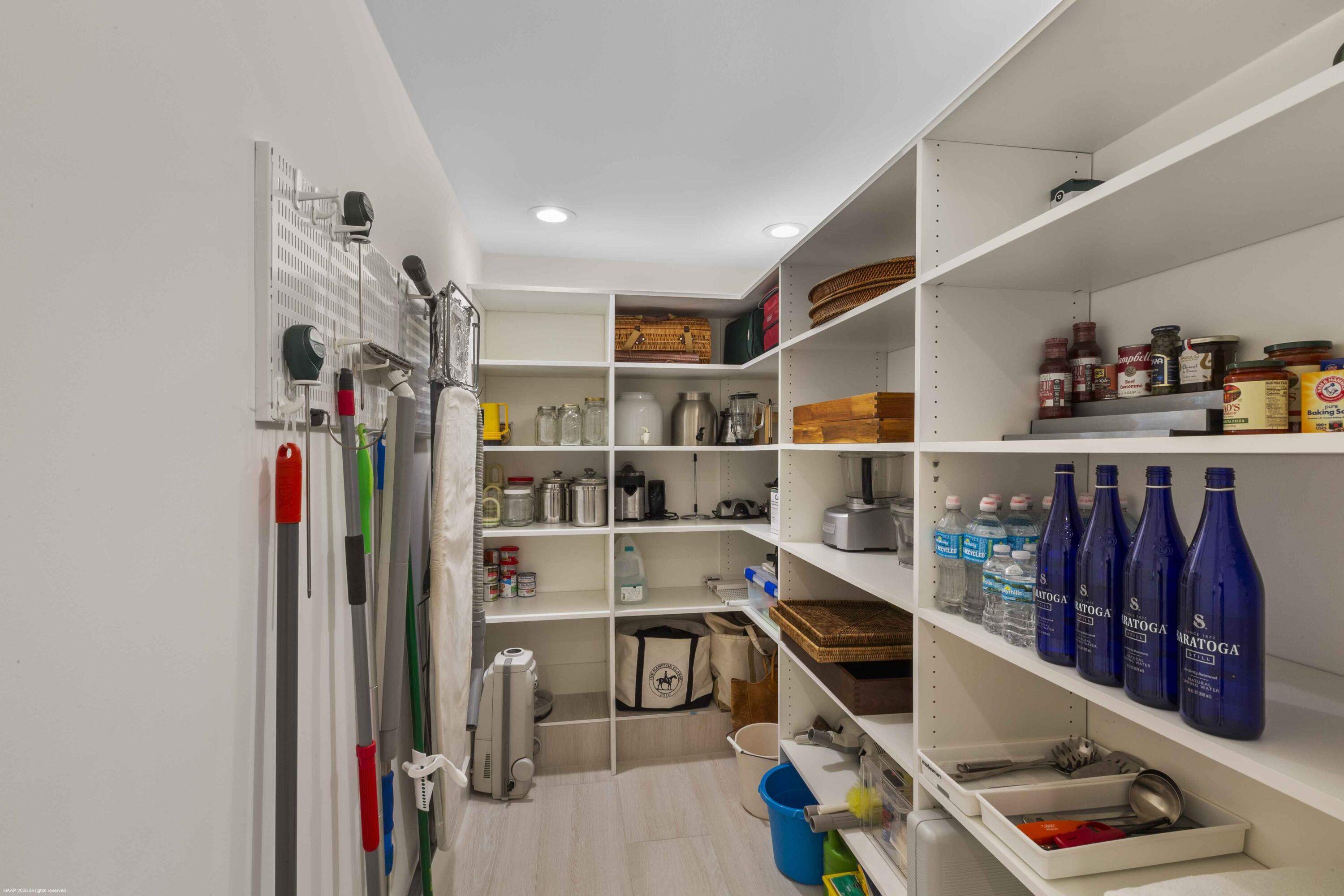 2426 Windsor Way Ct Wellington, FL 33414