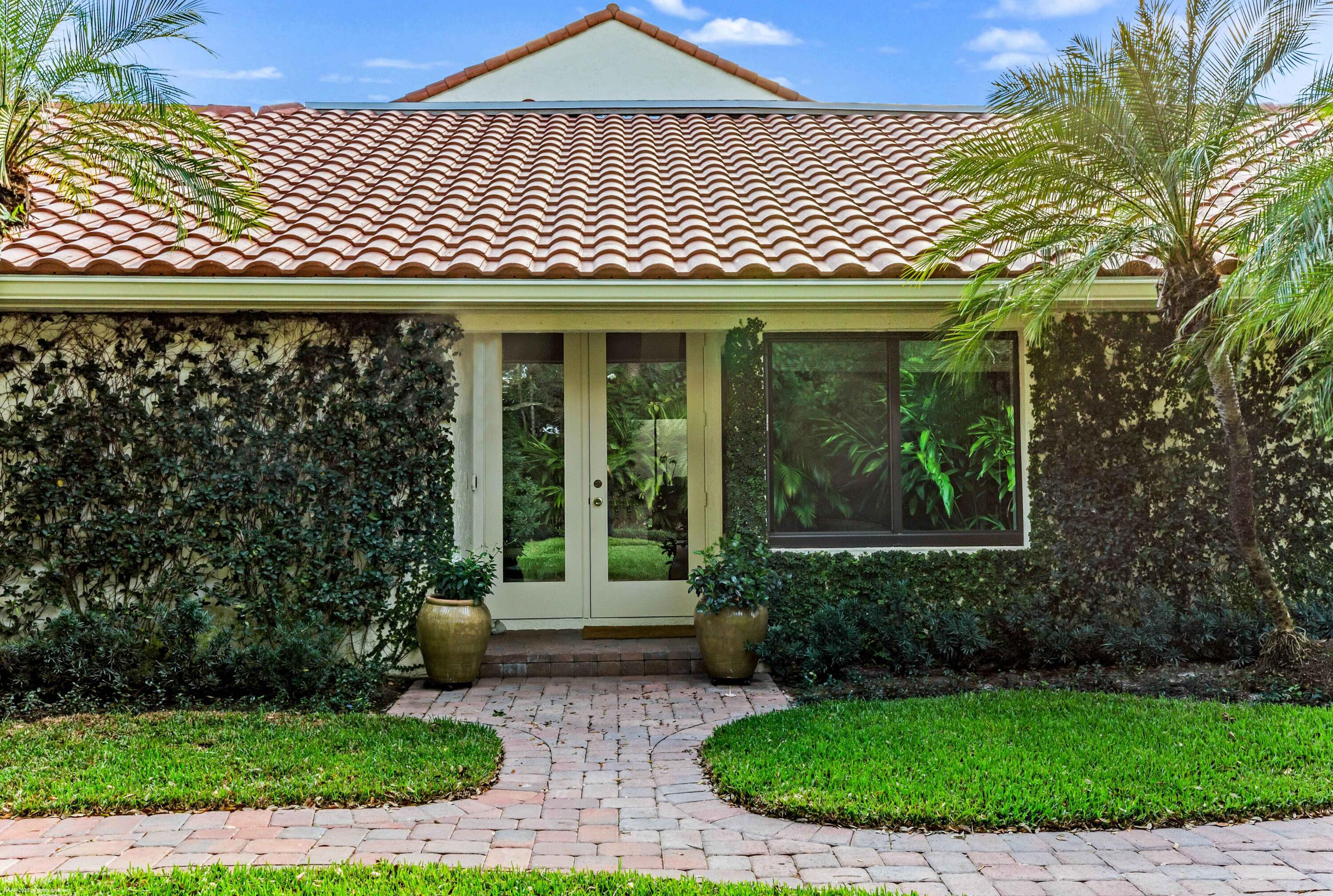 2426 Windsor Way Ct Wellington, FL 33414