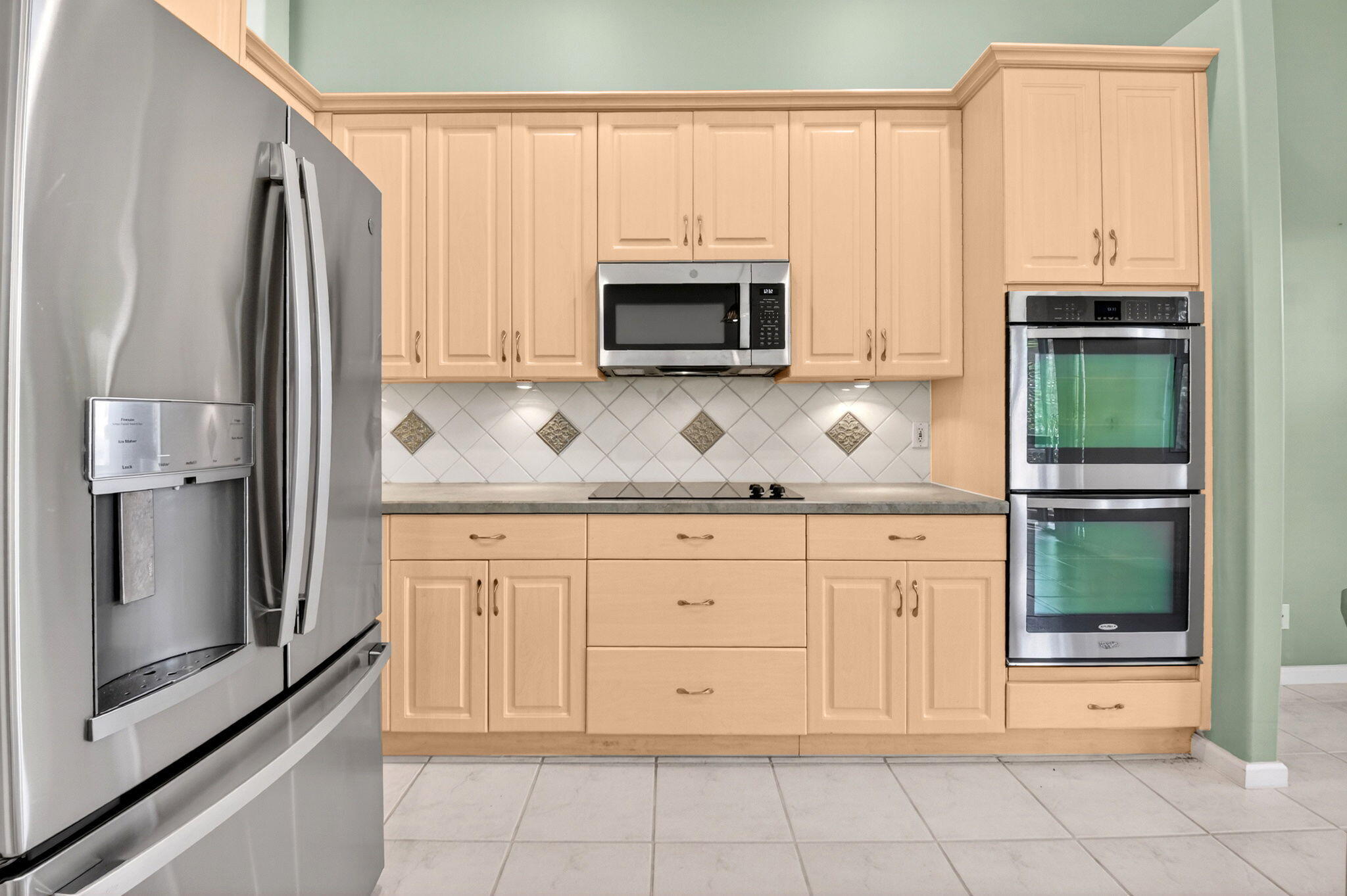 7204 Demedici Cir Delray Beach, FL 33446