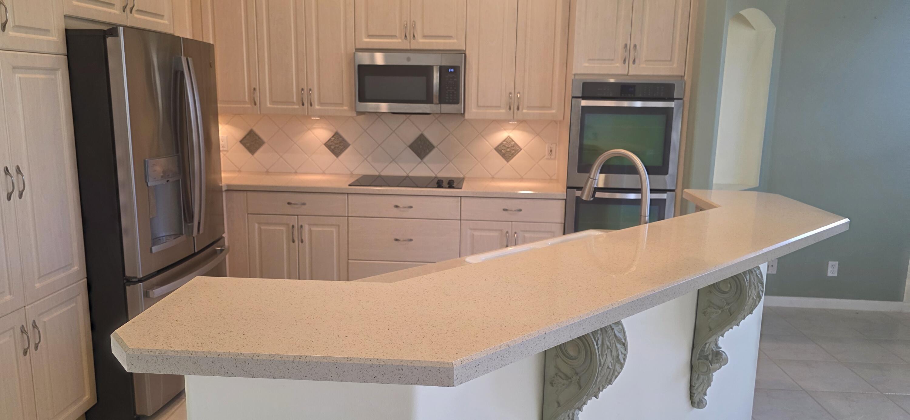 7204 Demedici Cir Delray Beach, FL 33446