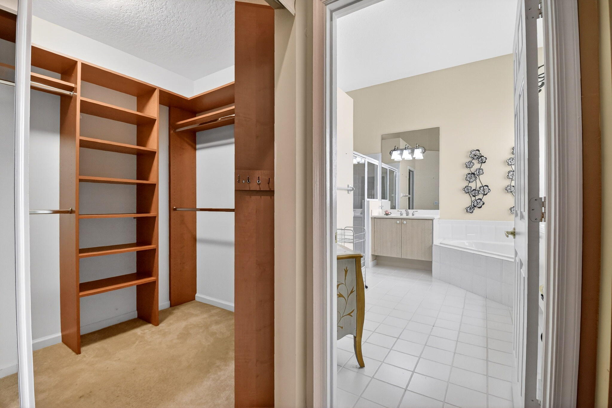 7204 Demedici Cir Delray Beach, FL 33446