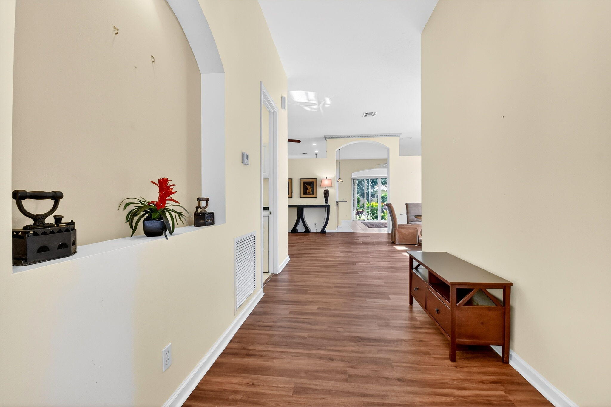 7204 Demedici Cir Delray Beach, FL 33446