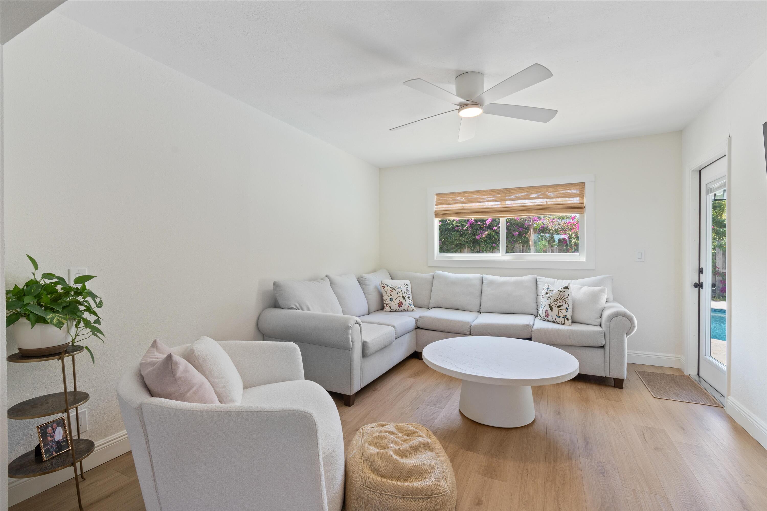 4921 NE 23rd Lighthouse Point, FL 33064