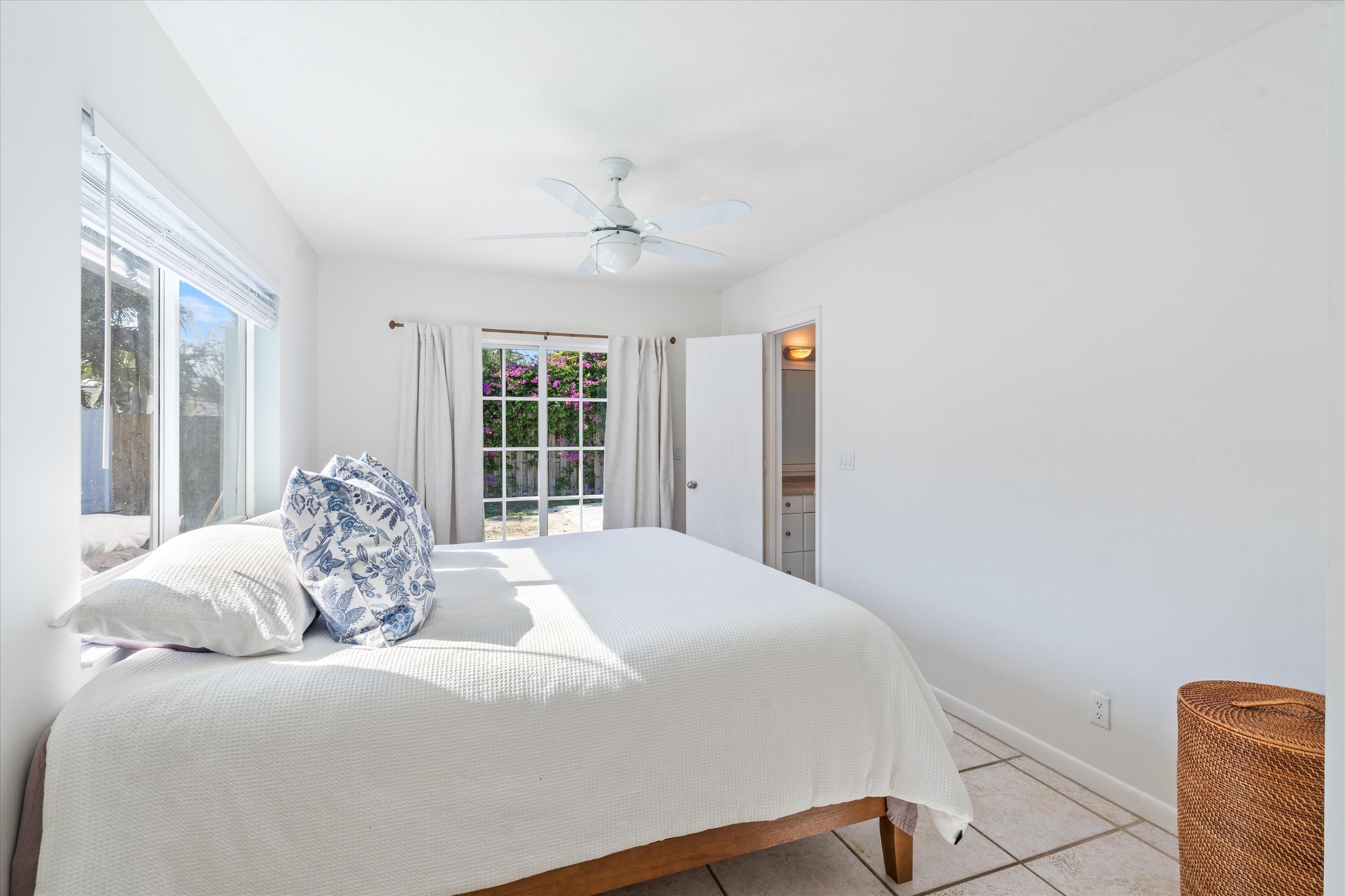 4921 NE 23rd Lighthouse Point, FL 33064