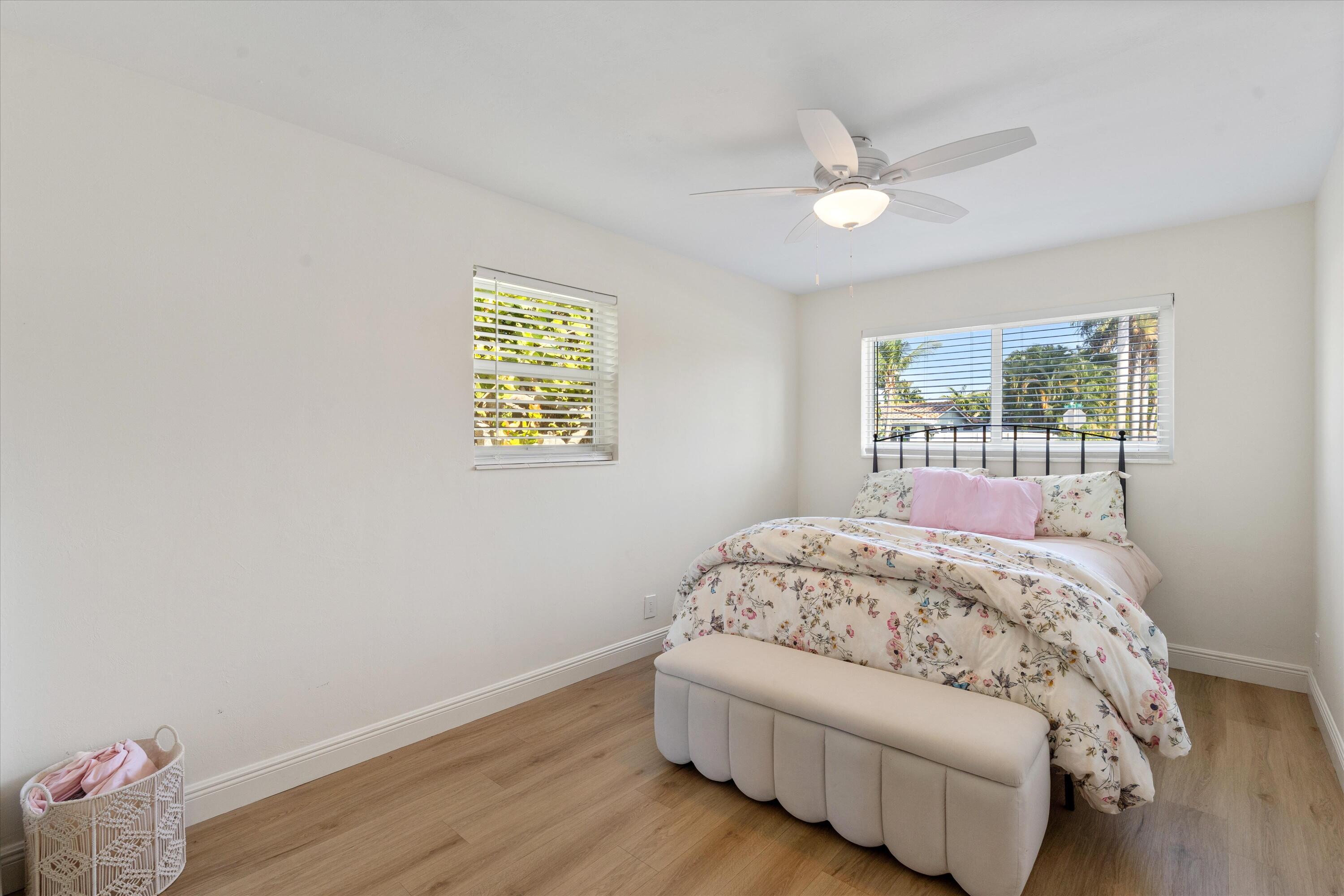 4921 NE 23rd Lighthouse Point, FL 33064