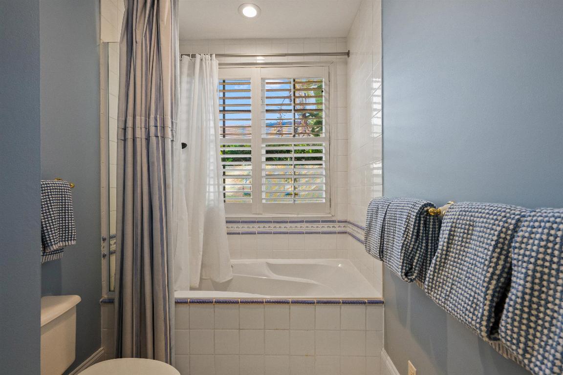 258 Locha Jupiter, FL 33458