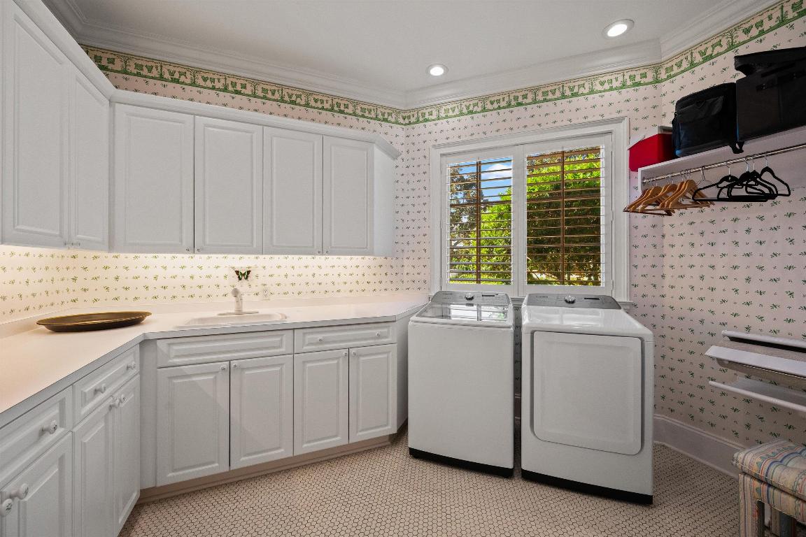 258 Locha Jupiter, FL 33458