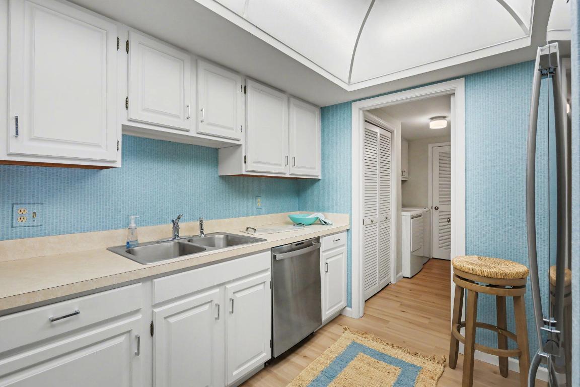 790 Andrews #A103 Delray Beach, FL 33483