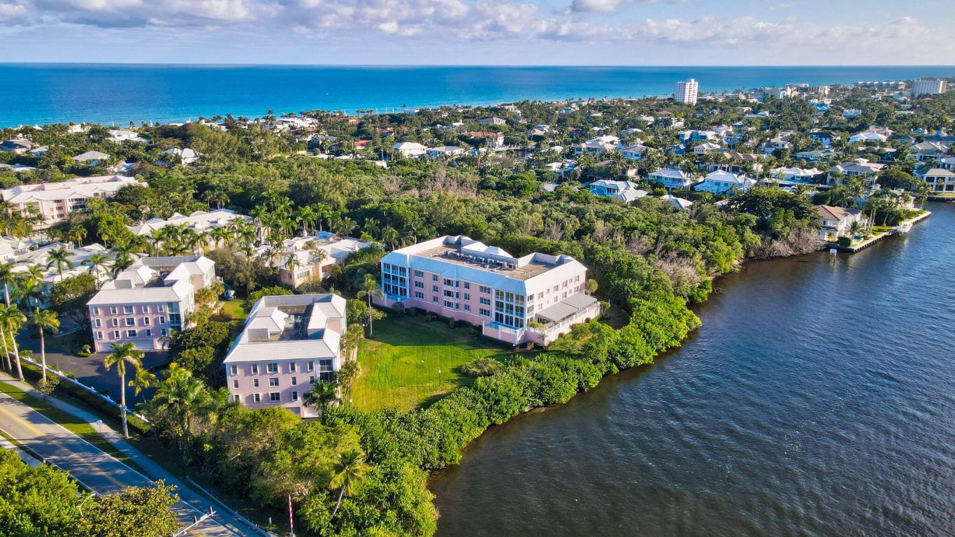 790 Andrews #A103 Delray Beach, FL 33483