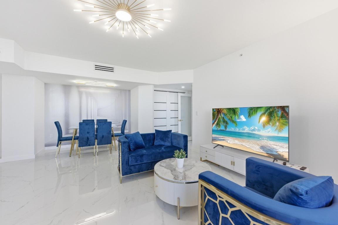 1330 West #1711 Miami Beach, FL 33139