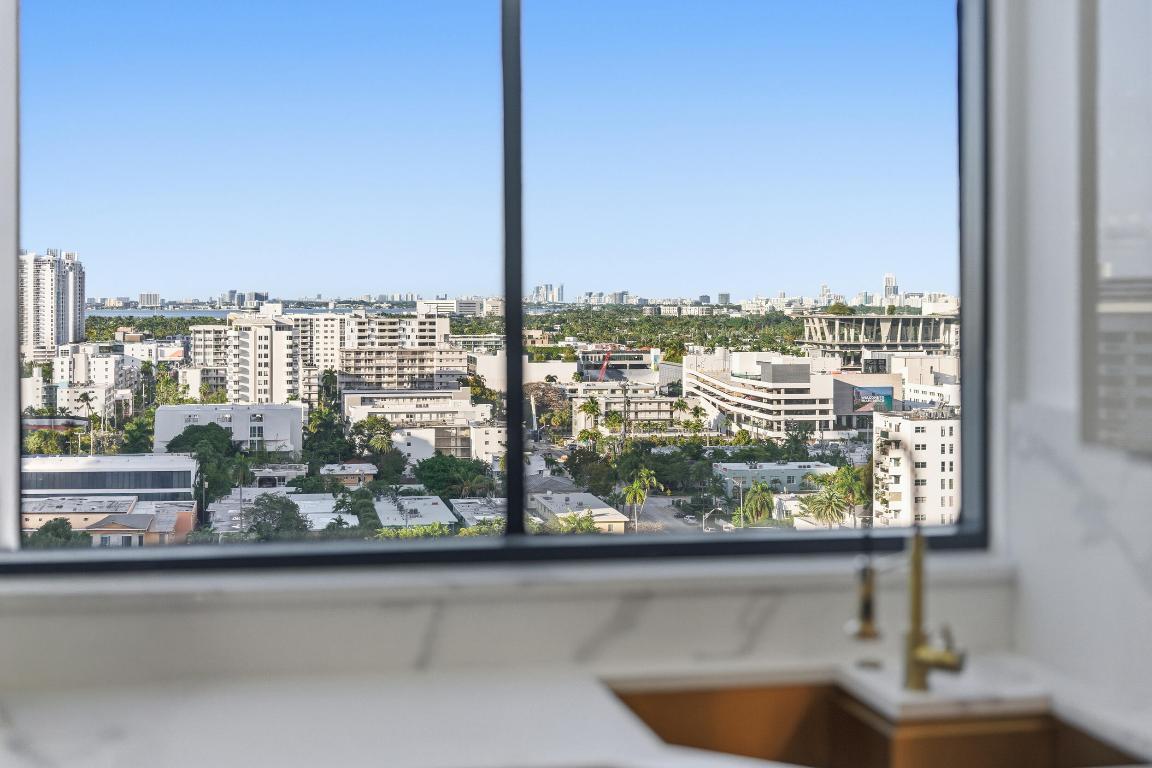 1330 West #1711 Miami Beach, FL 33139