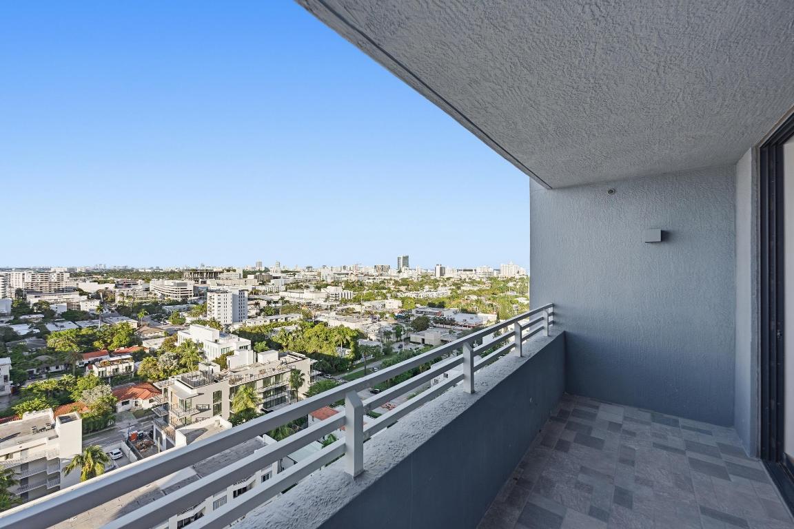 1330 West #1711 Miami Beach, FL 33139
