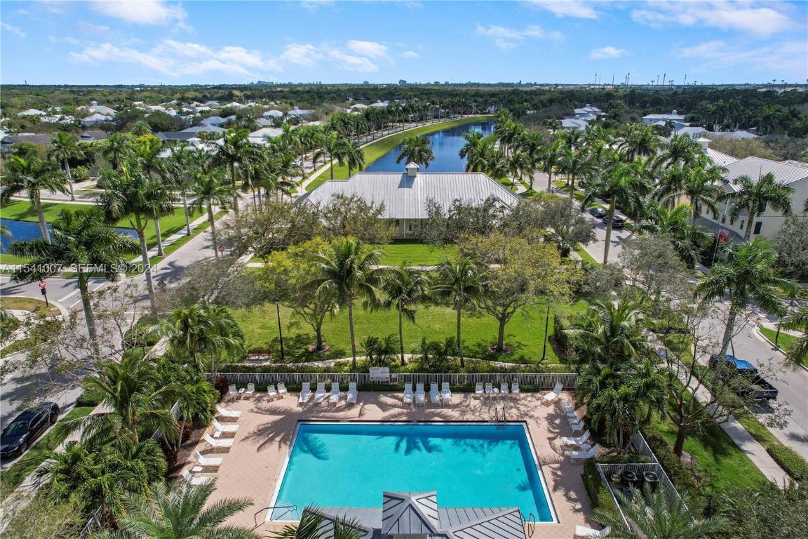 1043 Key Largo Jupiter, FL 33458