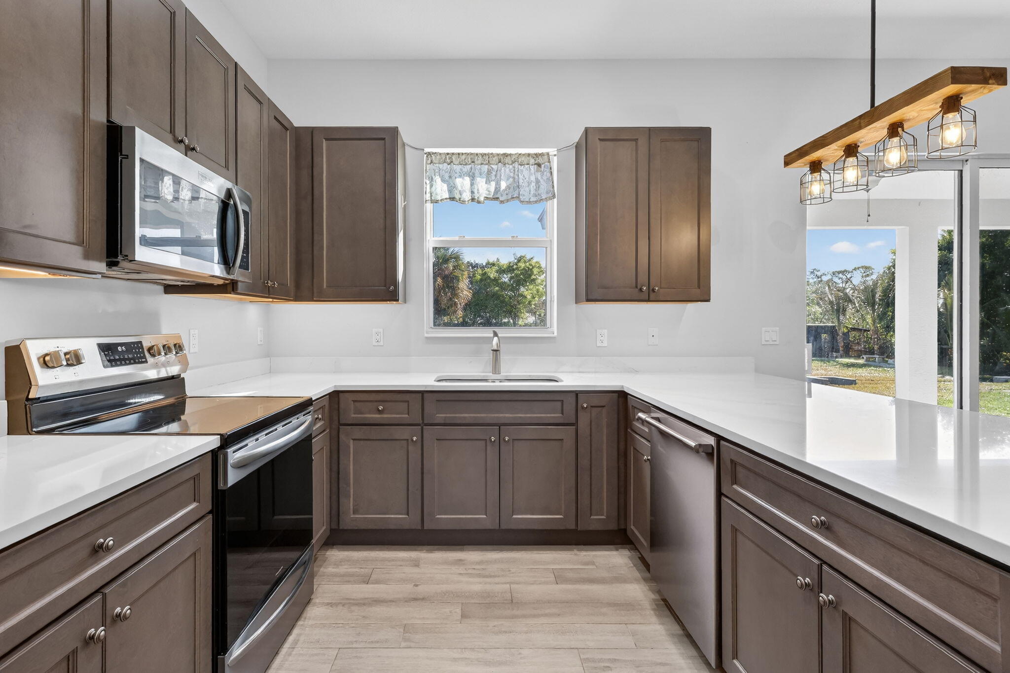 15270 97th Jupiter, FL 33478