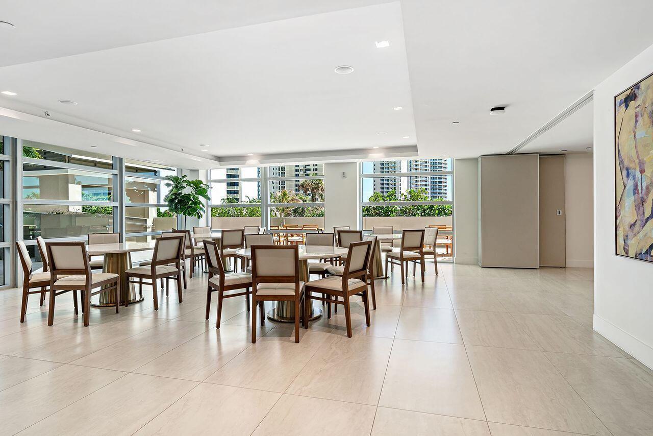 3100 N Ocean #1702p Singer Island, FL 33404