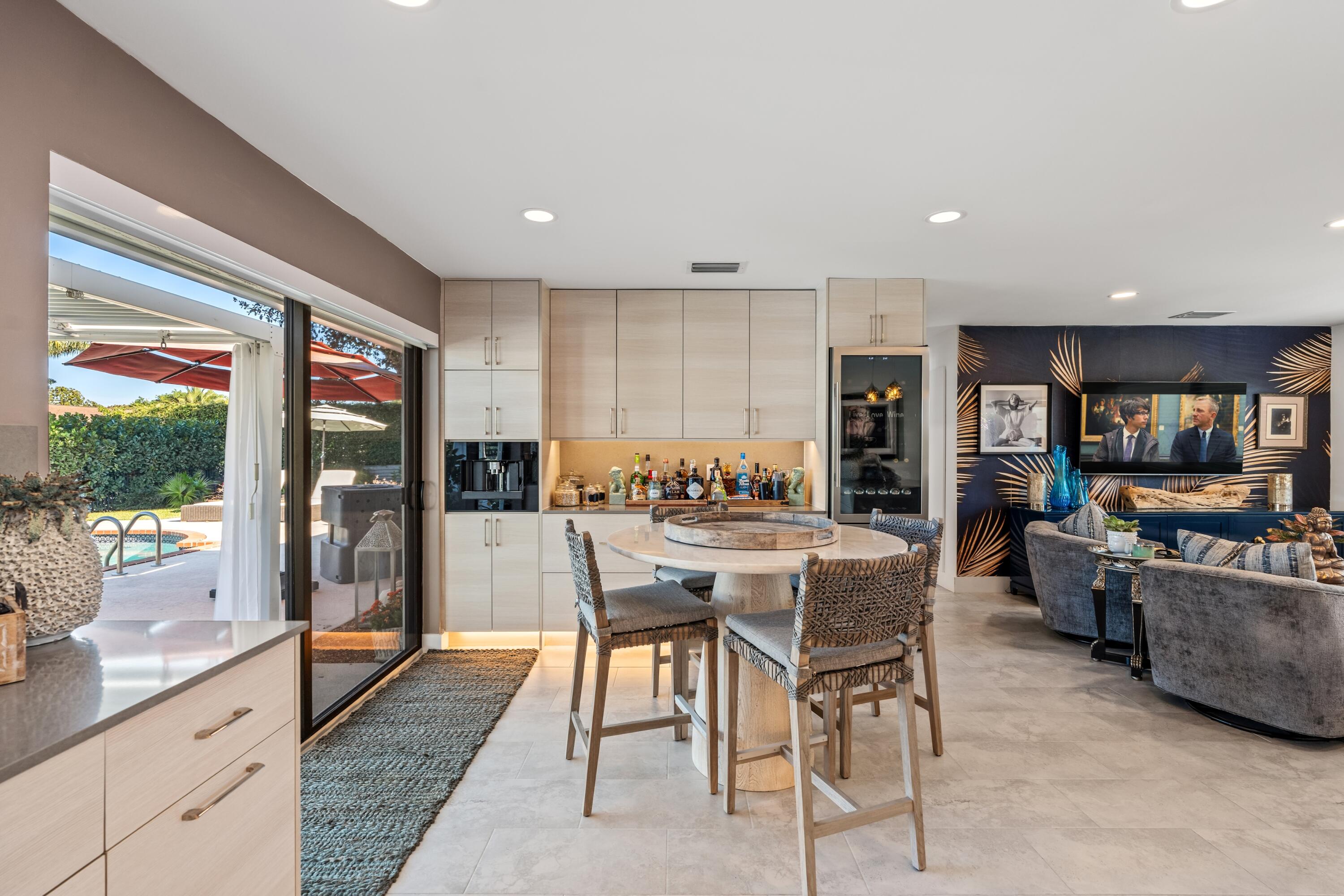 3605 S Lake Boynton Beach, FL 33435