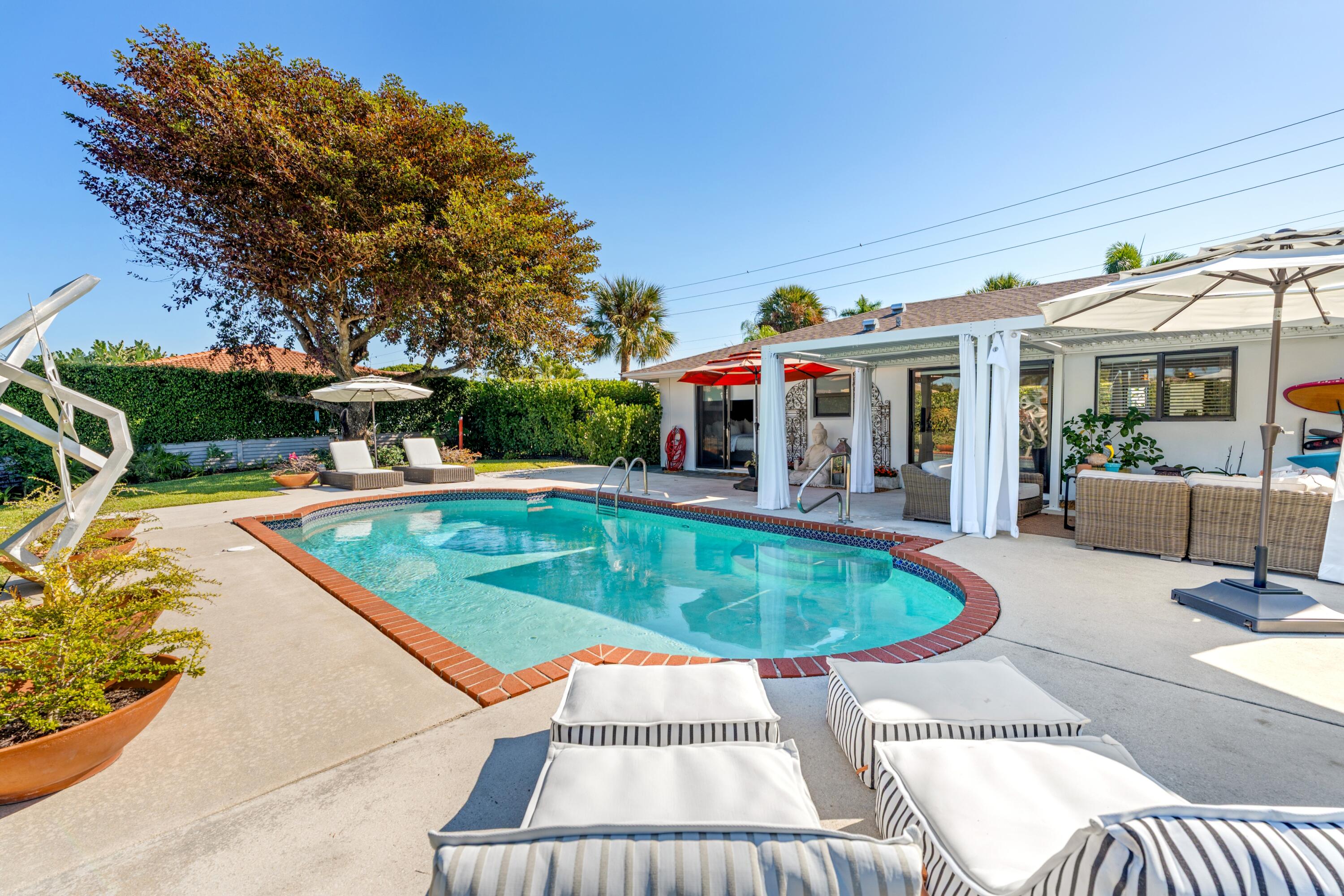 3605 S Lake Boynton Beach, FL 33435