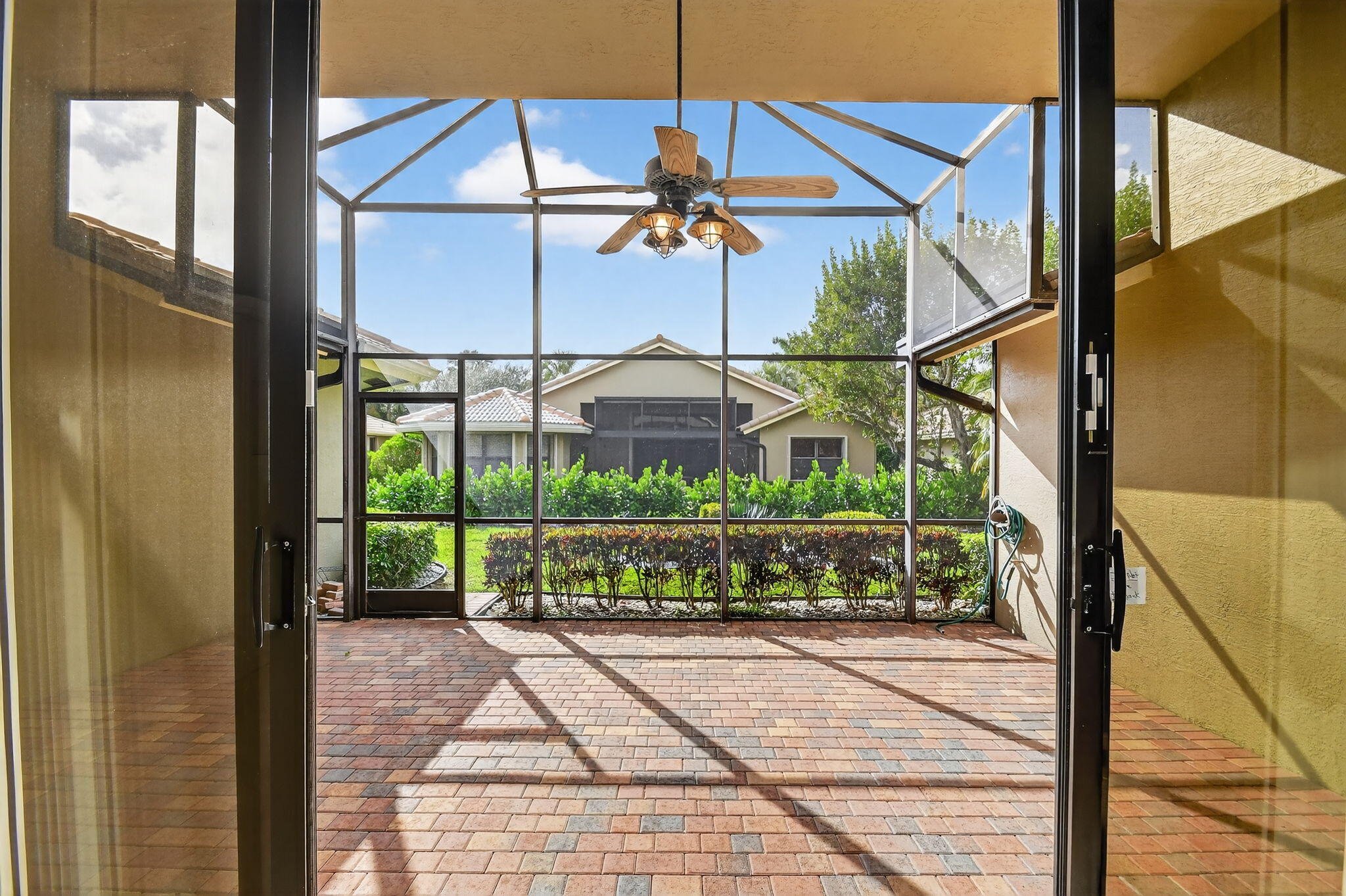 8046 Via Grande Boynton Beach, FL 33437