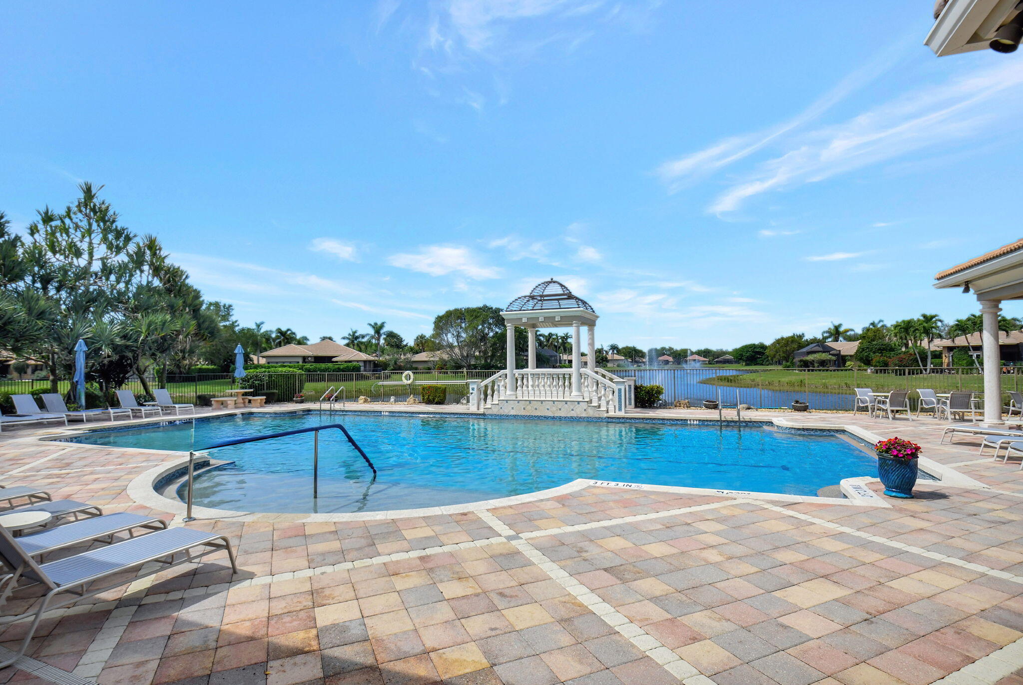 8046 Via Grande Boynton Beach, FL 33437