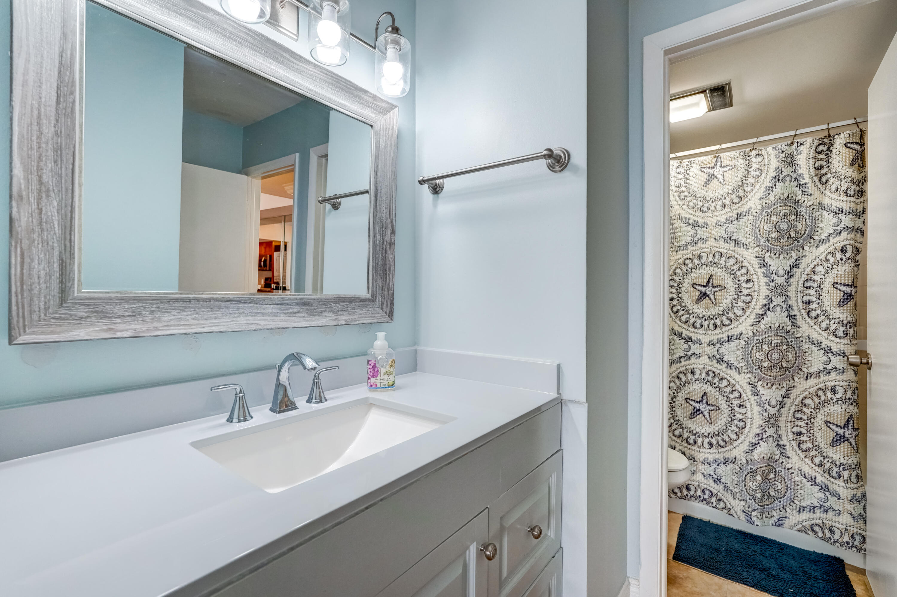 225 Beach #503 Tequesta, FL 33469