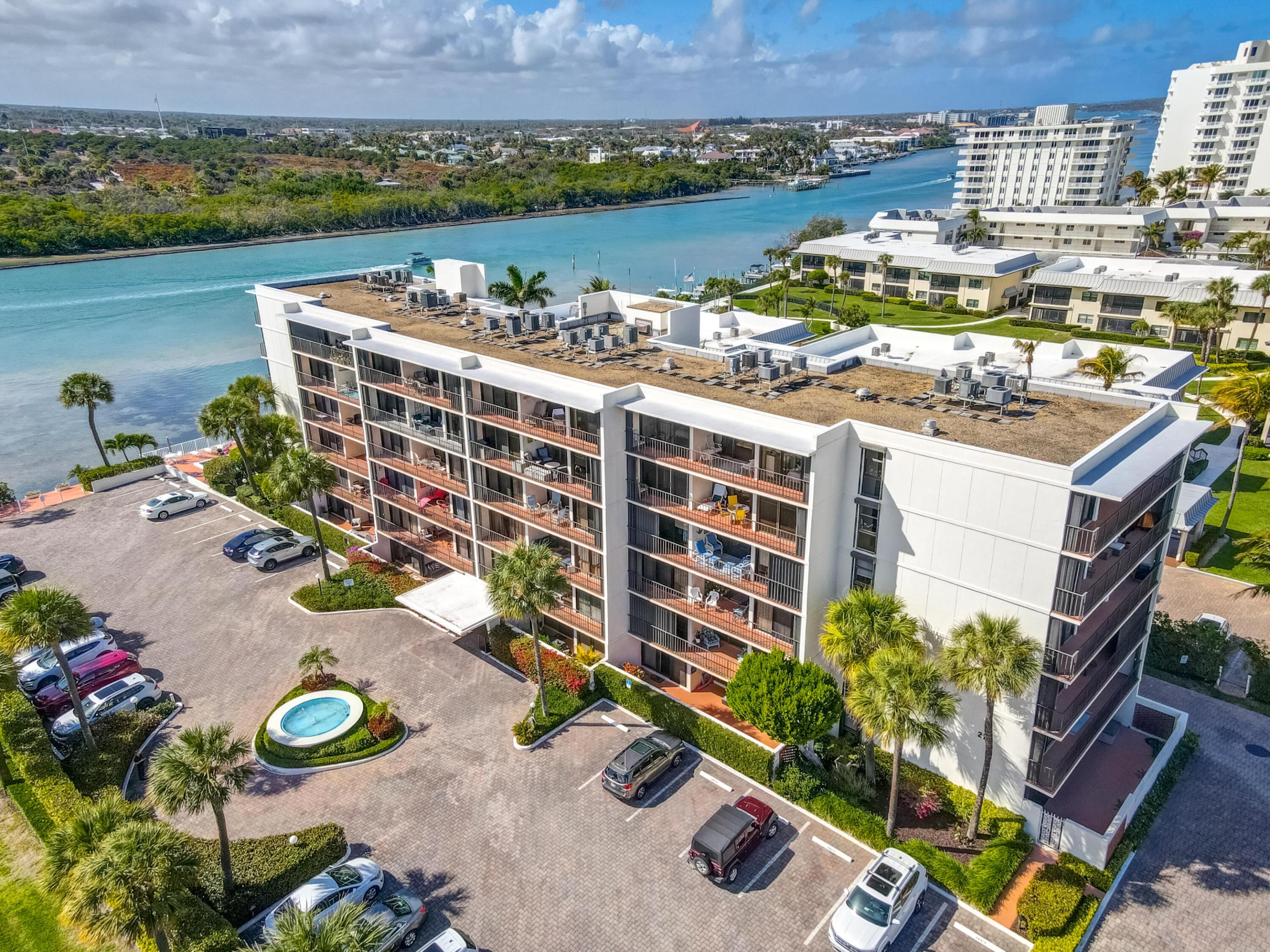 225 Beach #503 Tequesta, FL 33469