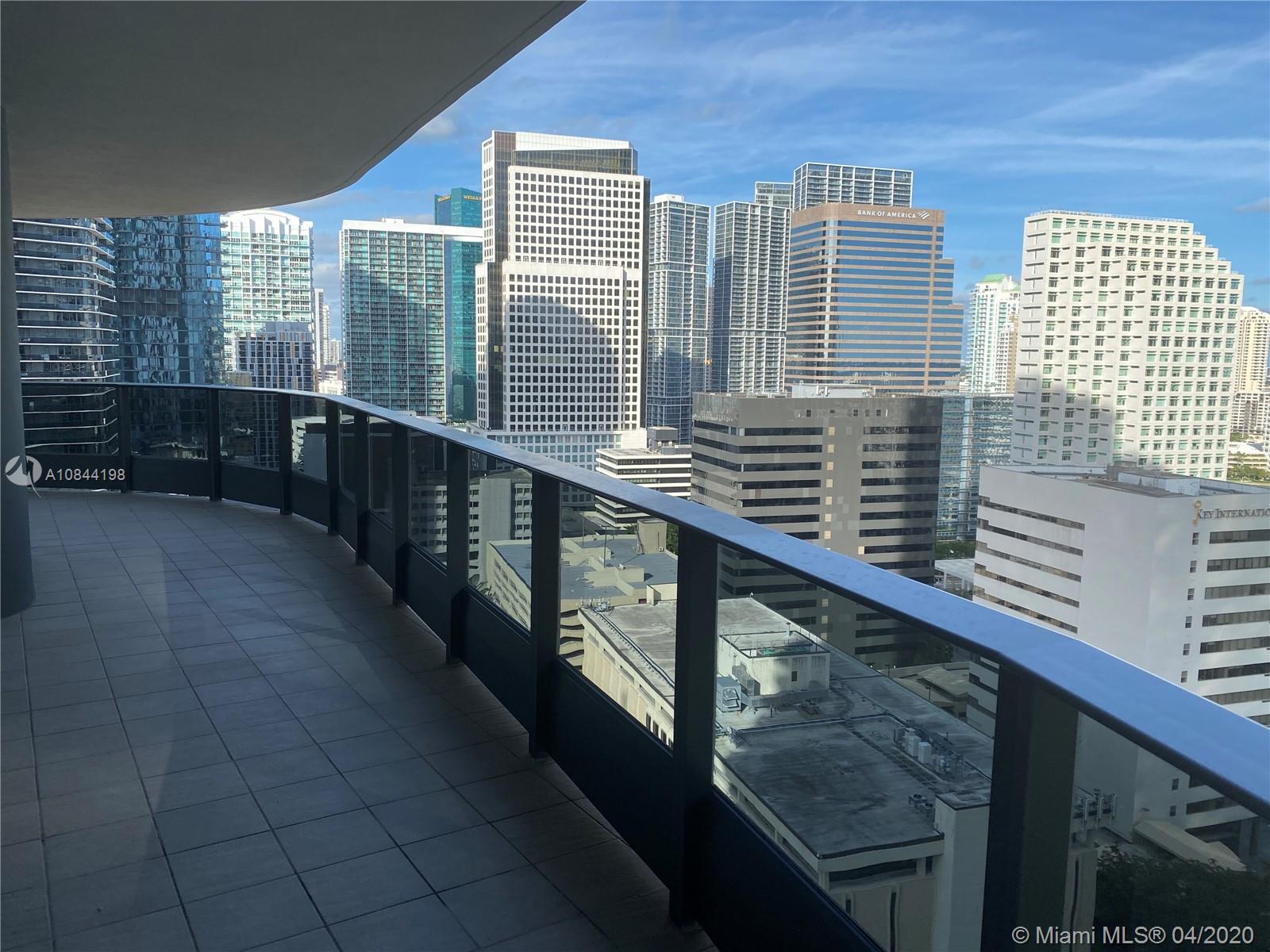 image Brickell Flatiron10