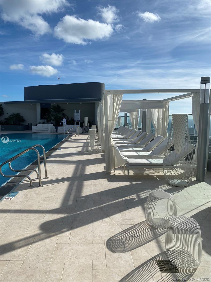 image Brickell Flatiron14