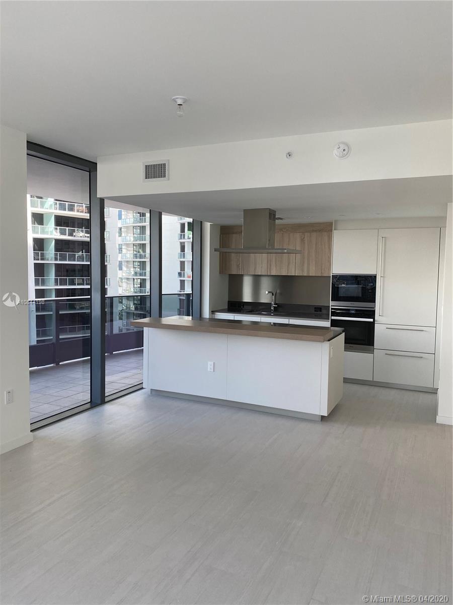 image Brickell Flatiron16