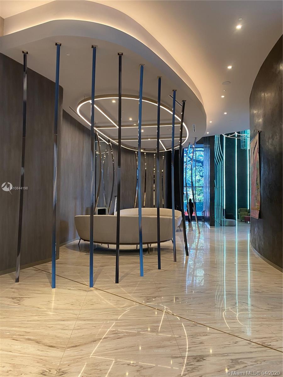 image Brickell Flatiron2