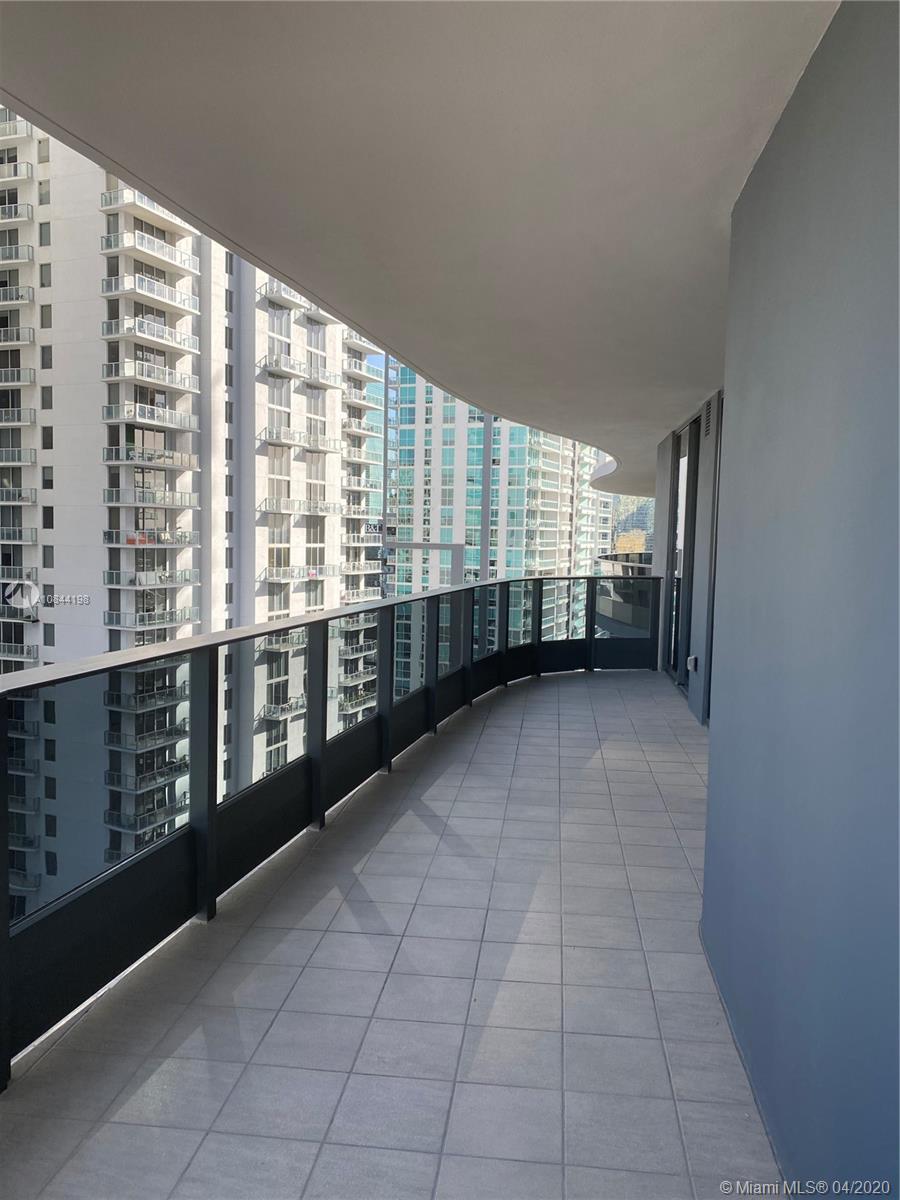 image Brickell Flatiron8