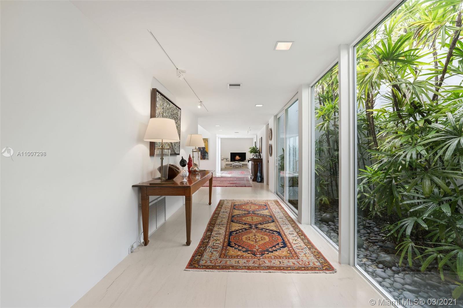 10400 Old Cutler Rd Coral Gables, FL 33156