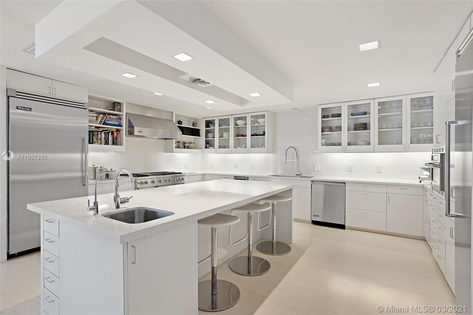 10400 Old Cutler Rd Coral Gables, FL 33156