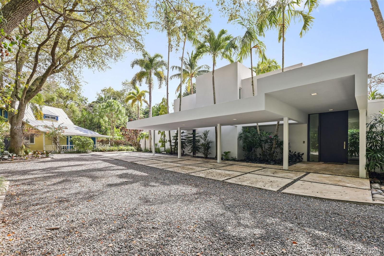 10400 Old Cutler Rd Coral Gables, FL 33156