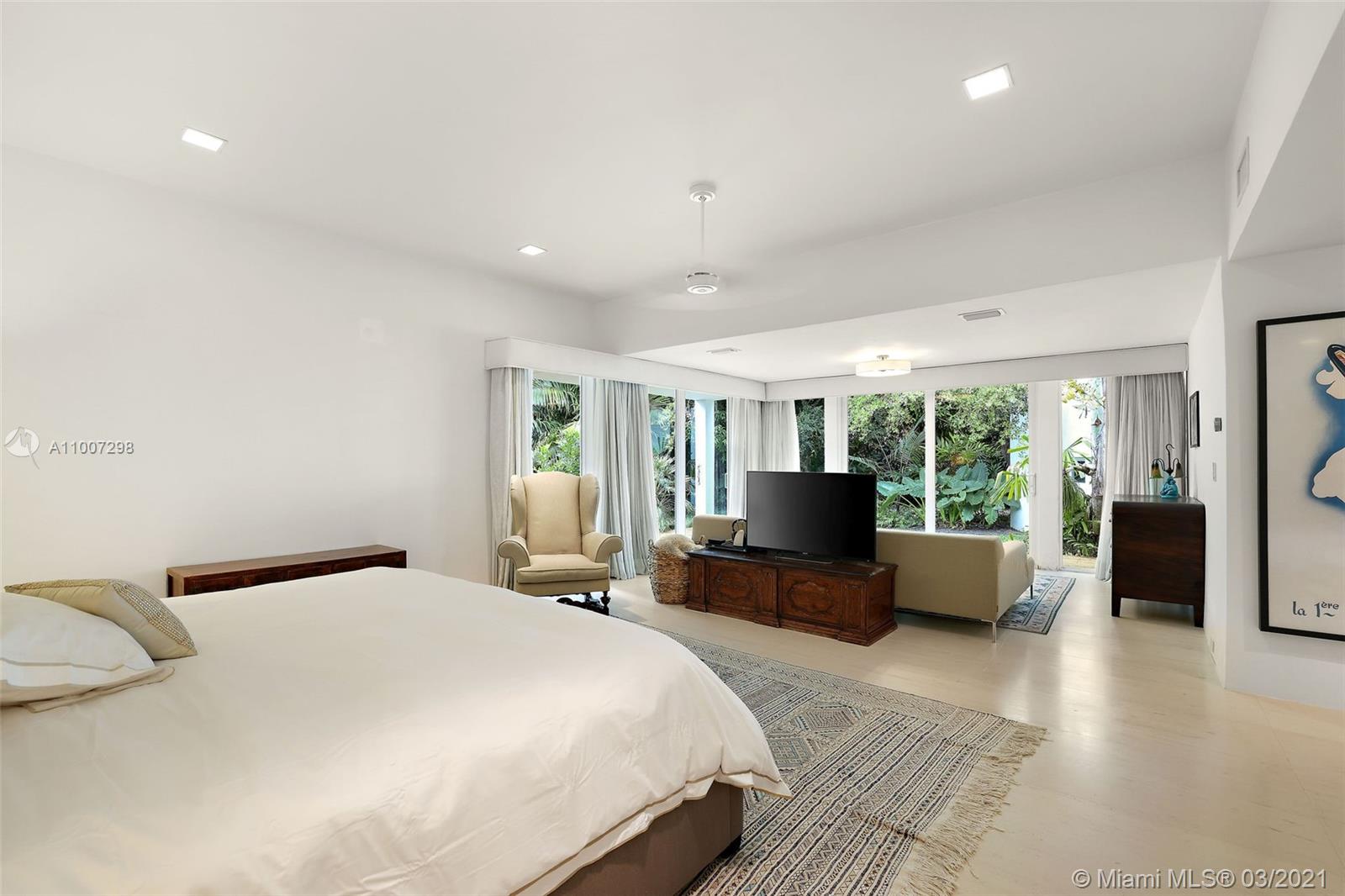 10400 Old Cutler Rd Coral Gables, FL 33156