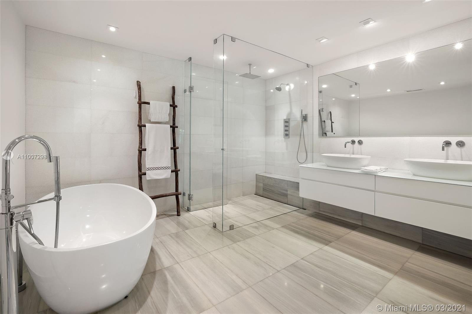 10400 Old Cutler Rd Coral Gables, FL 33156