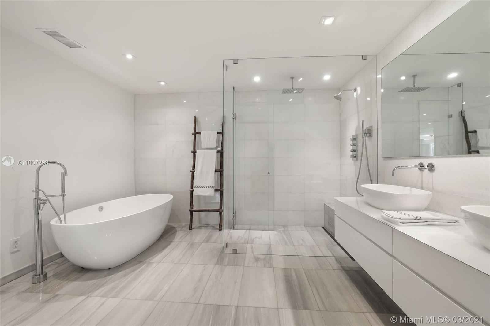 10400 Old Cutler Rd Coral Gables, FL 33156