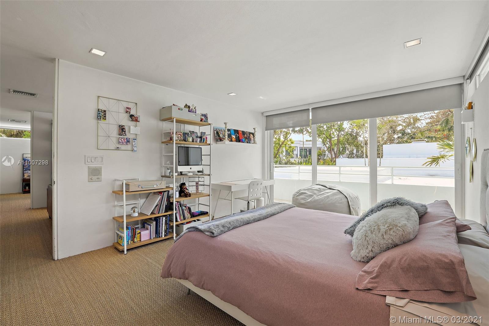 10400 Old Cutler Rd Coral Gables, FL 33156