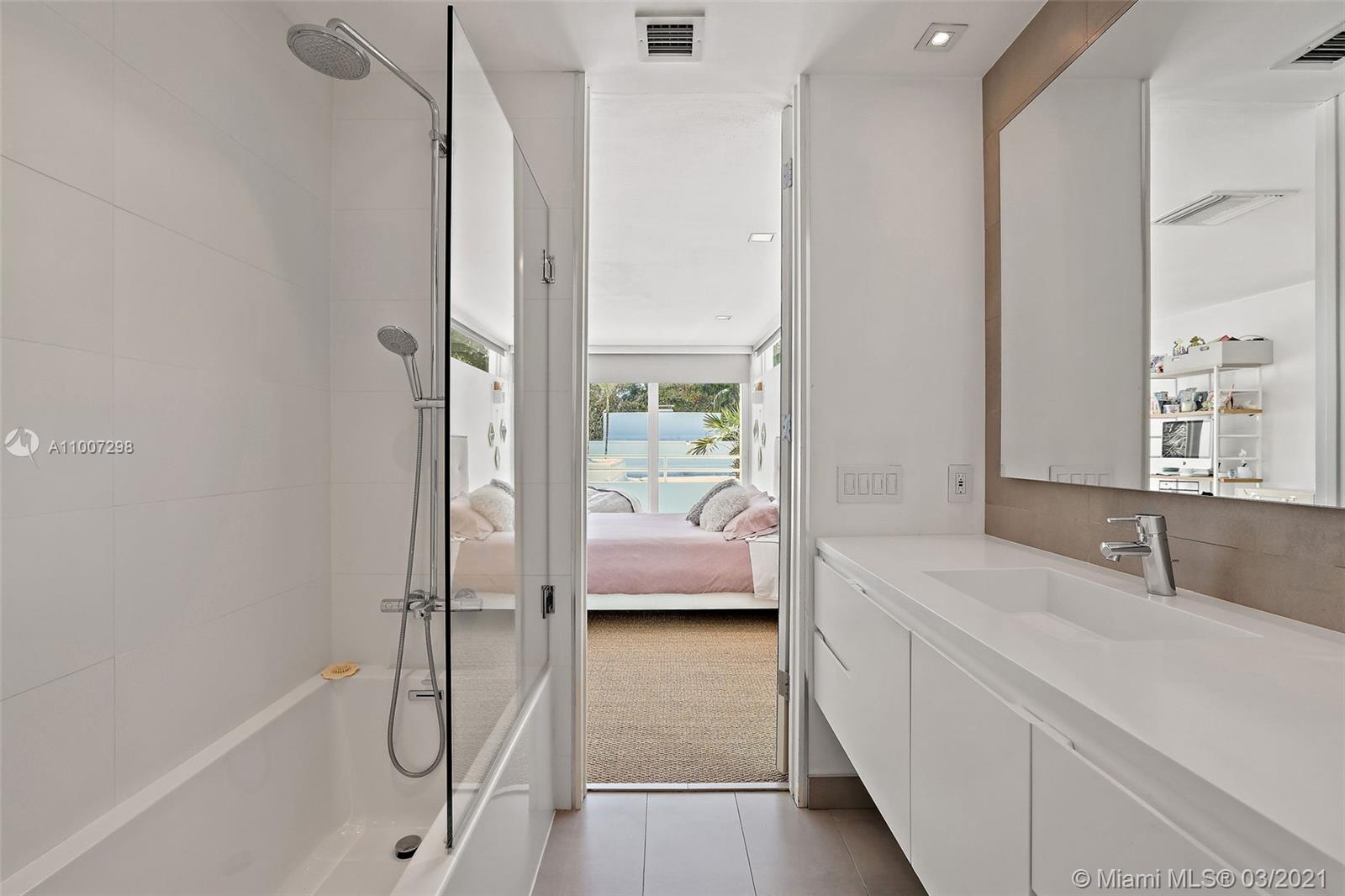 10400 Old Cutler Rd Coral Gables, FL 33156