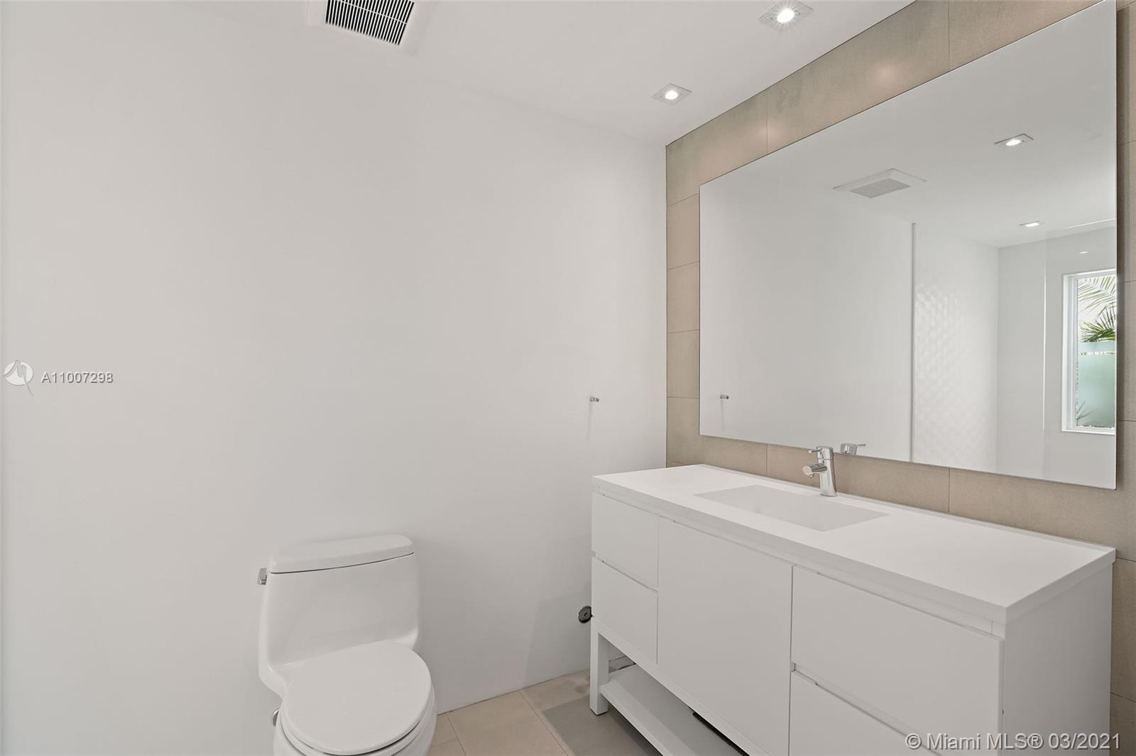 10400 Old Cutler Rd Coral Gables, FL 33156