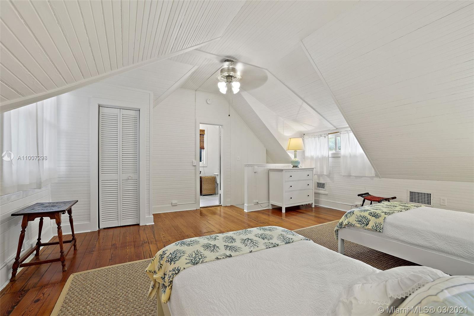 10400 Old Cutler Rd Coral Gables, FL 33156