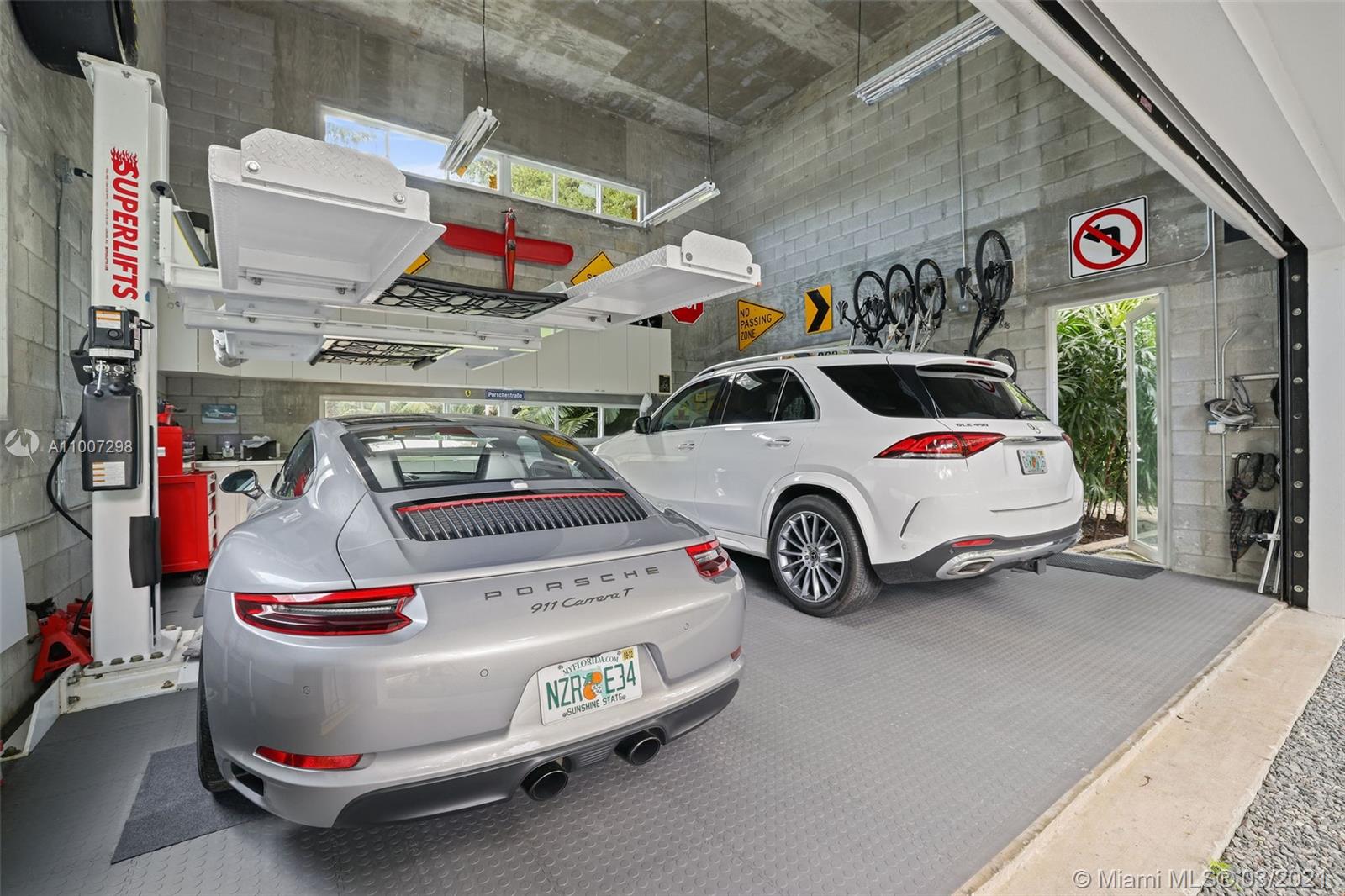 10400 Old Cutler Rd Coral Gables, FL 33156