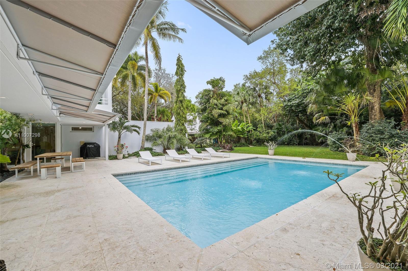 10400 Old Cutler Rd Coral Gables, FL 33156