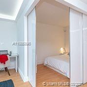 2301 Collins Ave #614