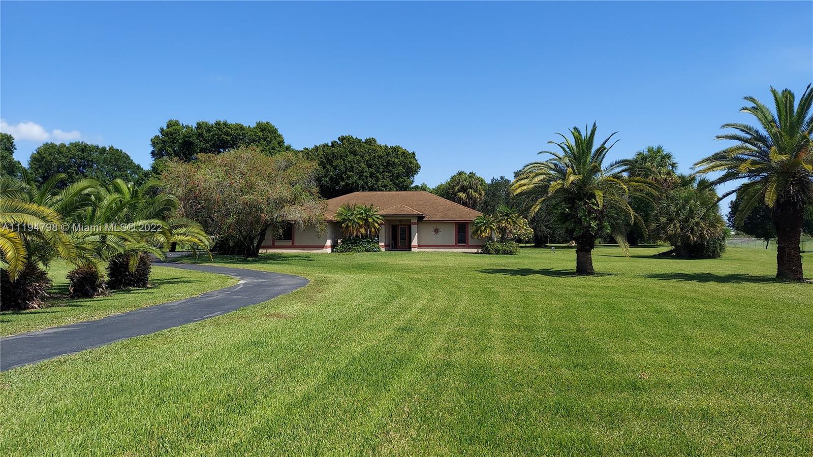 3670 W US HWY 27, Clewiston MLS A11194798 For Sale